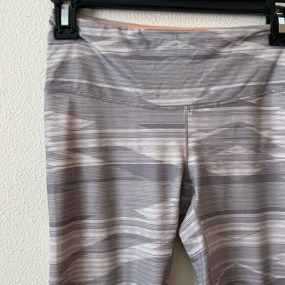 prAna Pillar Printed Capri Leggings Size XS Sporty Activewear Southwestern - Picture 4 of 6